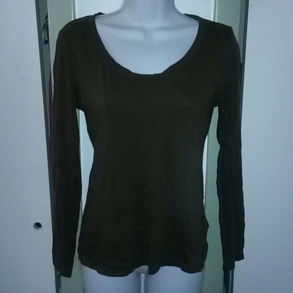 Khaki green V neck T shirt