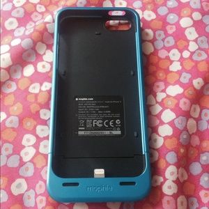 Blue Mophie Charging Phone Case