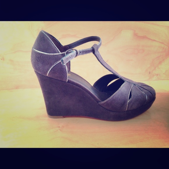 Wedge t-strap heels