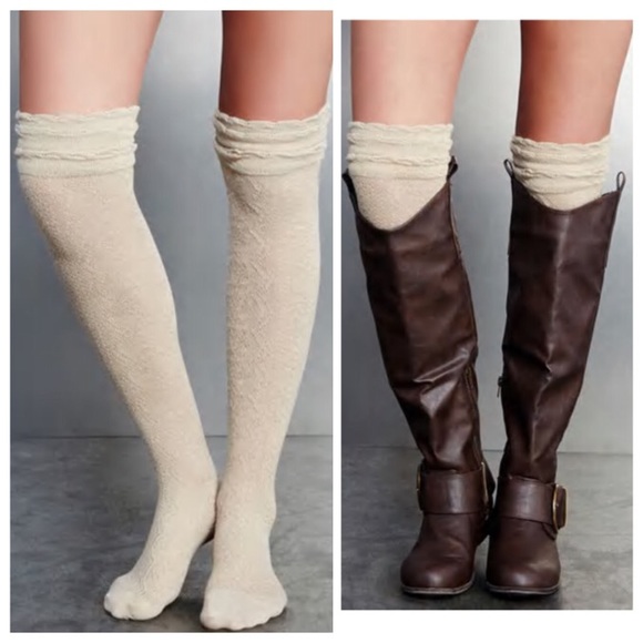 Accessories - NWT floral textured ruffled beige knee high socks