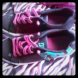 Dc shoes