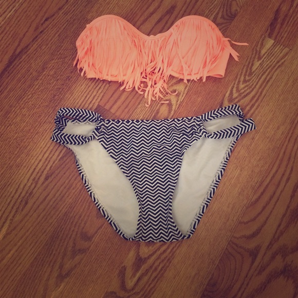 Bikini bottoms