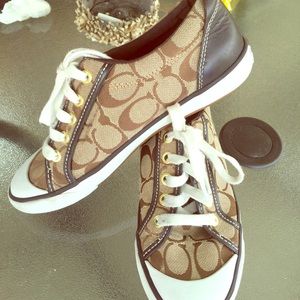 Coach shoes