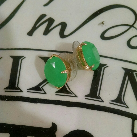Janice studs