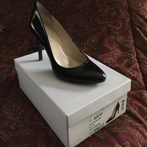 Calvin Klein "Whinnie" 3.5" pumps