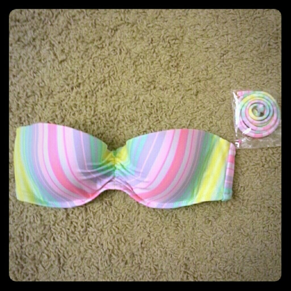 NWOT Victoria's Secret bandeau bikini
