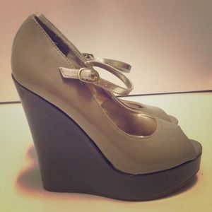 Steve Madden wedge heel