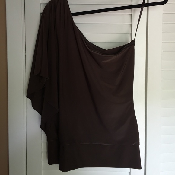 One shoulder drape top