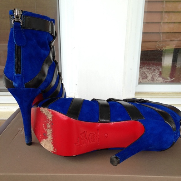 🚫SOLD🚫Electric Blue Christian Louboutins boots - Picture 3 of 4