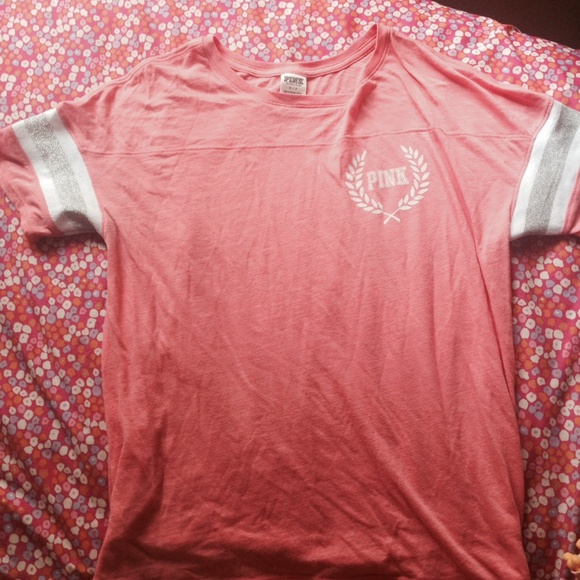 VS Pink T-shirt