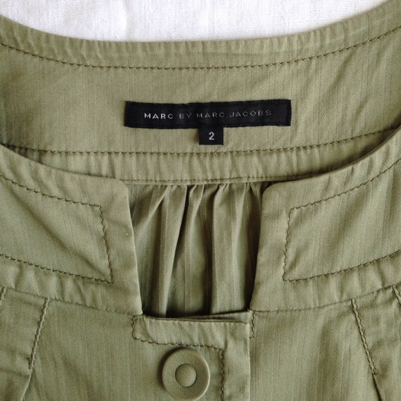 Marc by Marc Jacobs Sage Green Top - Picture 2 of 4