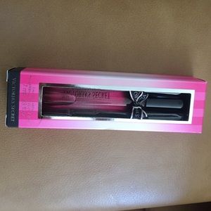 Victoria's Secret Bombshell