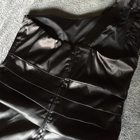 Sexy black dress - Picture 2 of 4