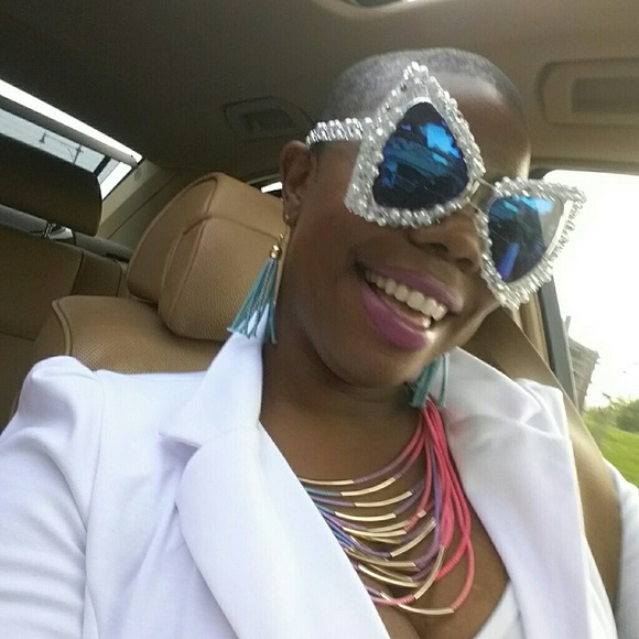 Nothing - Picture 2 of 2