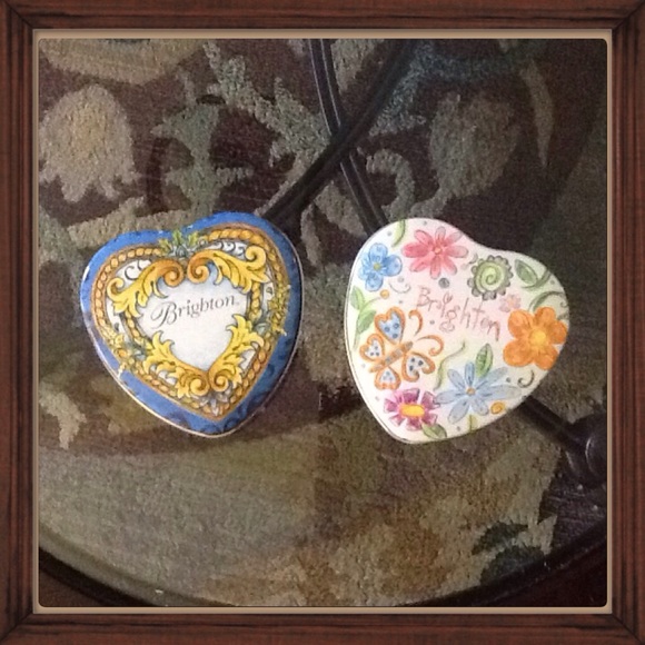 Brighton Jewelry - Brighton Heart Tin Jewelry Boxes 👛