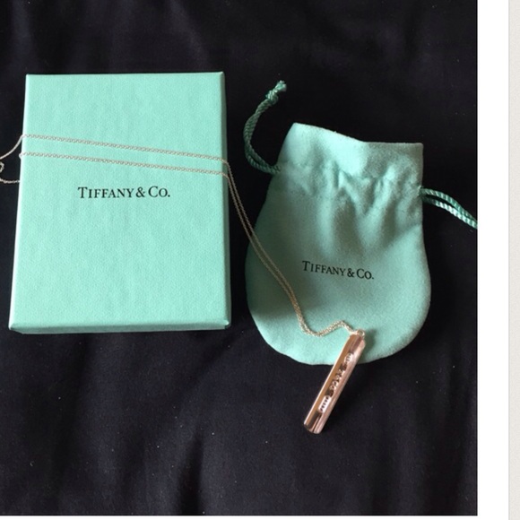 TIFFANY &CO.