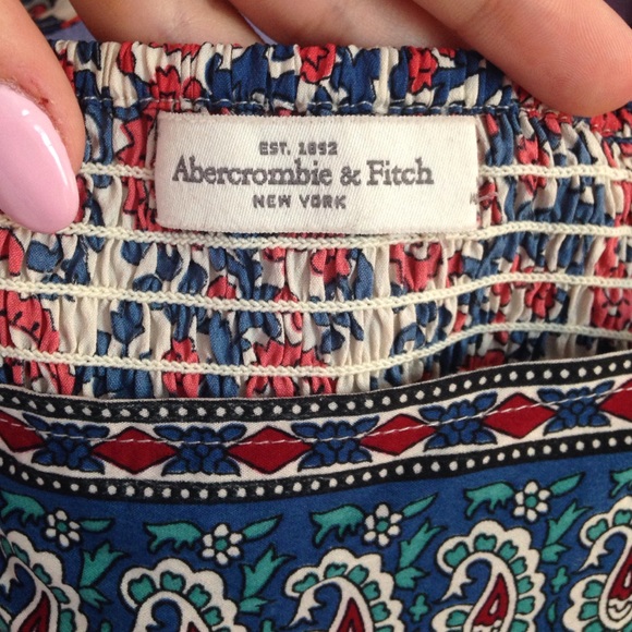 A&F Peasant Dress - Picture 2 of 4