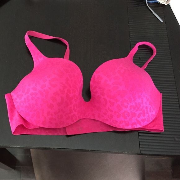 VS lined Demi pink cheetah bra. Like new! 34D