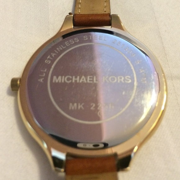 MK leather wrap watch-SOLD - Picture 2 of 4