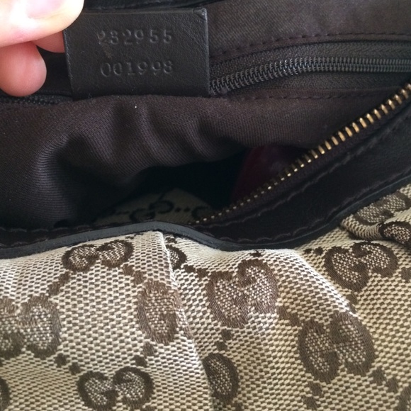 ‼️SOLD‼️ GUCCI HANDBAG - Picture 4 of 4