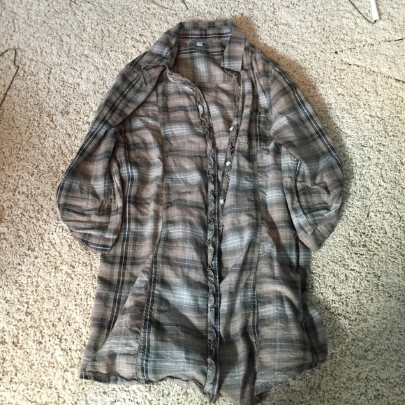 Cute plaid shirt