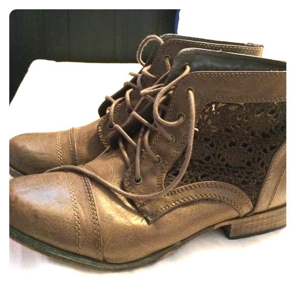 Brown leather ankle boots with lace detail
