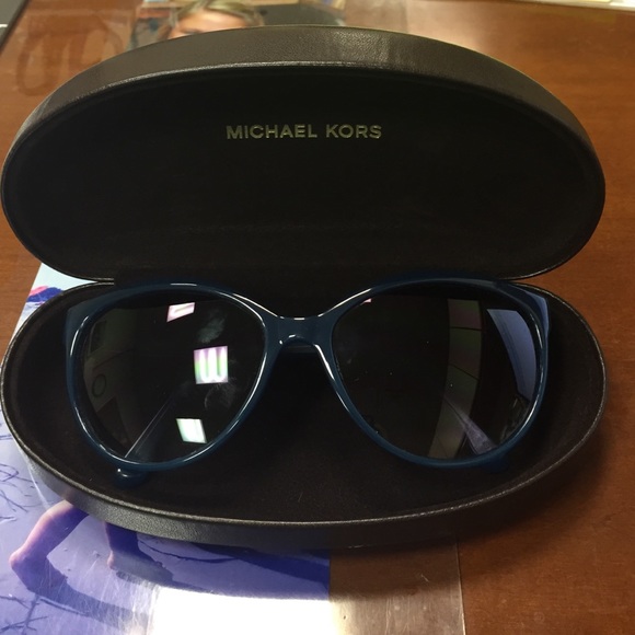 Michael kors authentic cat eye sunglasses