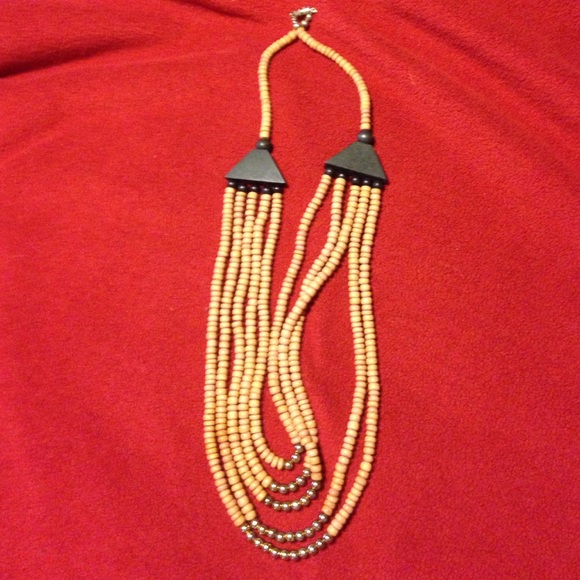 Stylish necklace - Picture 1 of 1