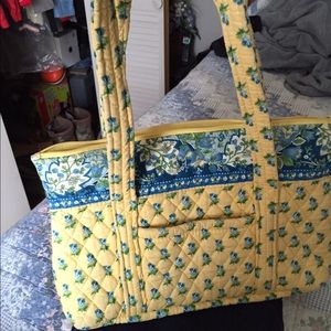 Vera Bradley shopper tote