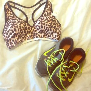 VS cheetah sports bra
