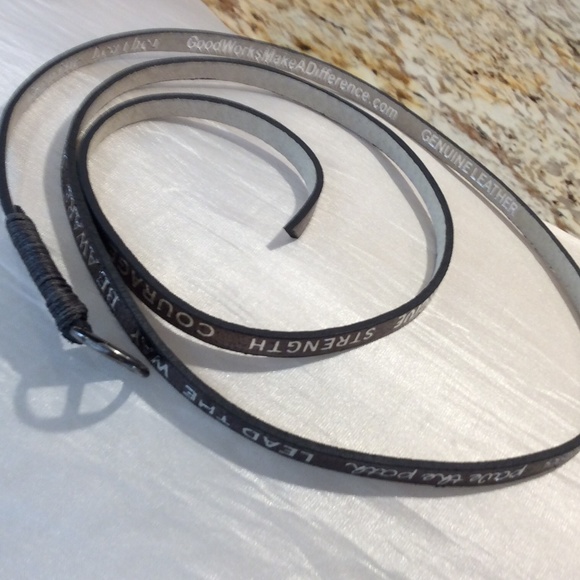 GENUINE LEATHER SilverPrinted MESSAGE WrapBracelet - Picture 4 of 4