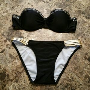 Black and gold strappy jeweled bikini NWOT