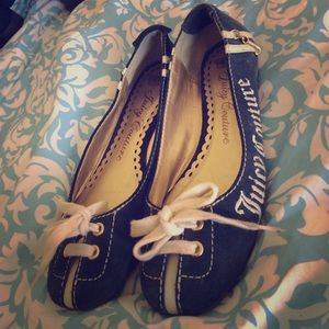 Juicy couture flats! Pre worn in good condition!