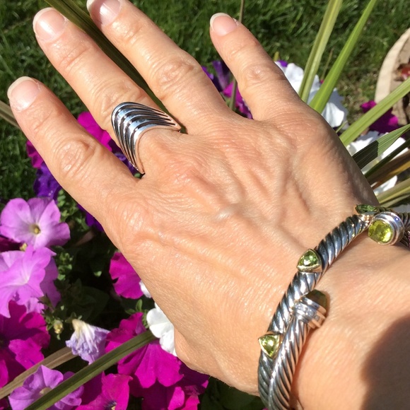 SOLD New STERLING SILVER Designer look Wave RING - Picture 4 of 4