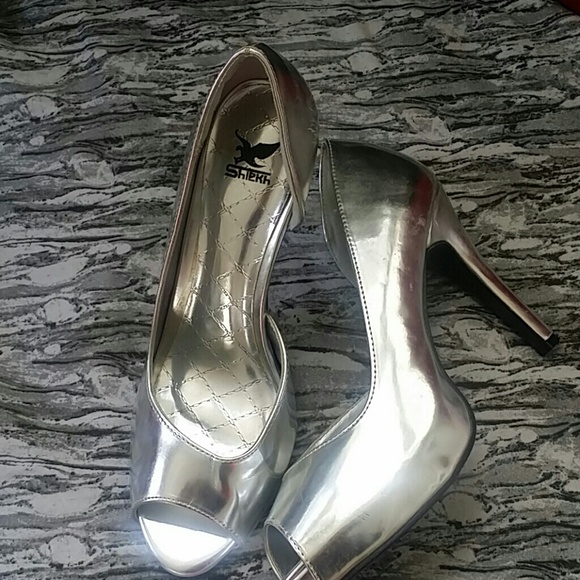 Shiekh heels