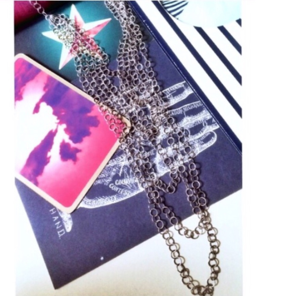 •LAYERED LADDER SILVER CHAIN NECKLACE•