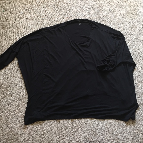 New York & Company Billowy Top