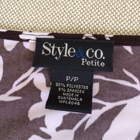 Dress - Picture 2 of 3