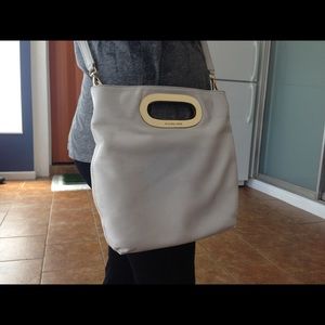 White Michael Kors crossbody leather bag