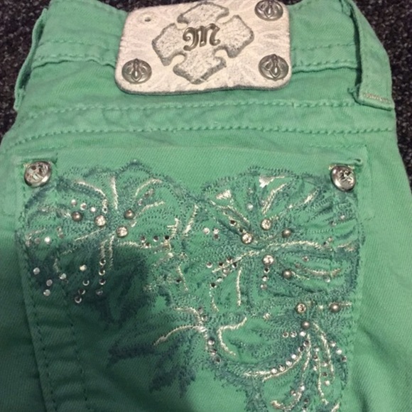 Bundle Deal size 27 jeans.