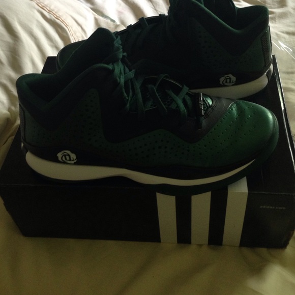 Adidas DRose 773 2. - Picture 1 of 3