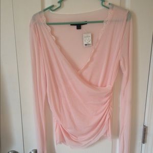 ⭐️⭐️Delicate lightweight Express top⭐️⭐️