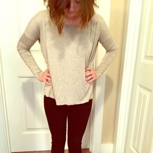 Great tan loose long sleeve shirt