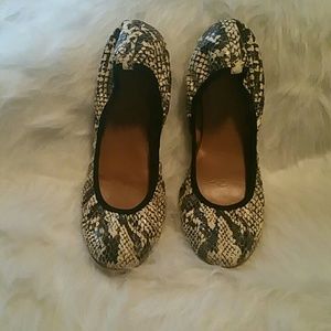 J Crew Snake Flats