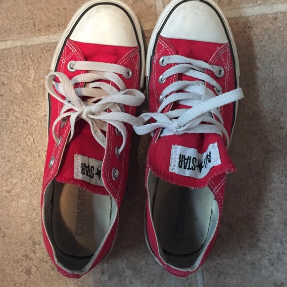 Red converse