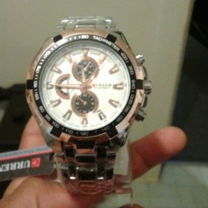 Curren watch