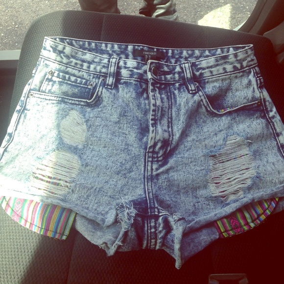 High wasted shorts! 😊