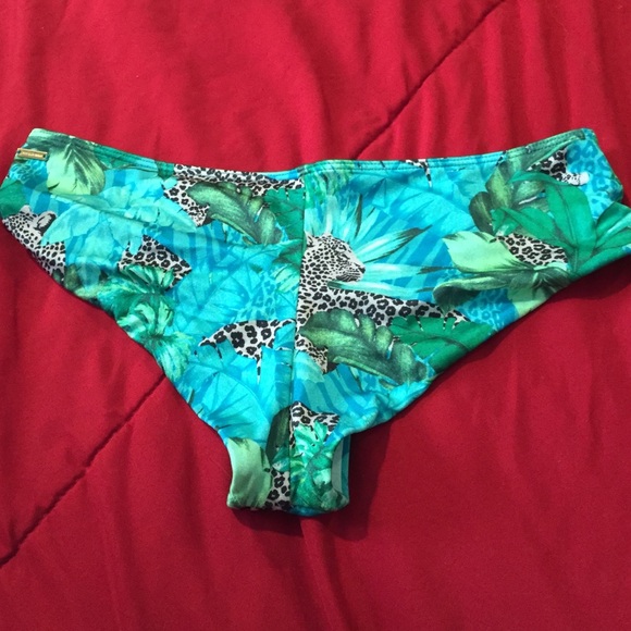 SOLD - Picture 2 of 3