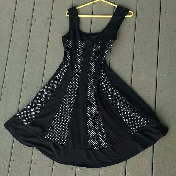 Great polka dotted dress