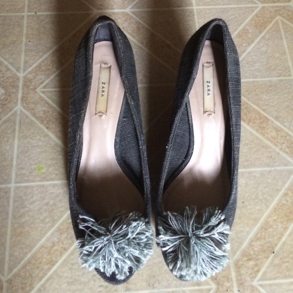 Zara Grayish Blue Linen peep-toe Wedges size 7.5
